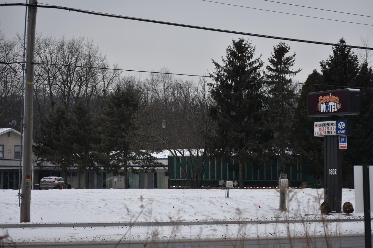 Casino Motel Swiftwater Exterior photo